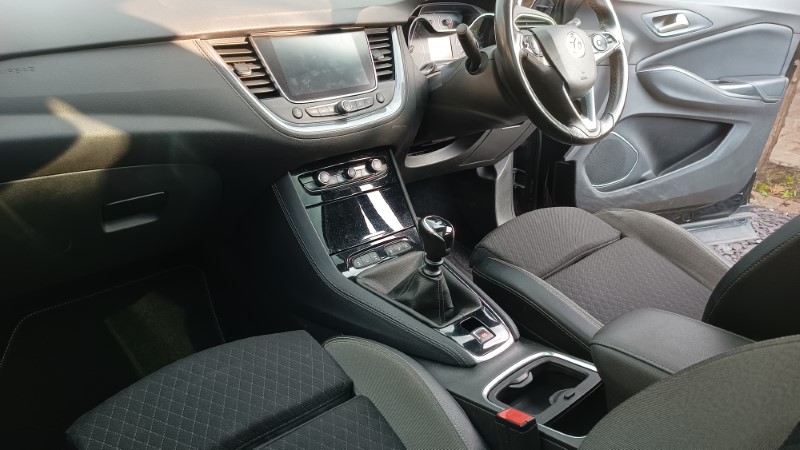 Grandland X 1.5 Sport For Sale (13)